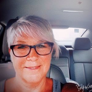 Meet your Posher, Le-anne